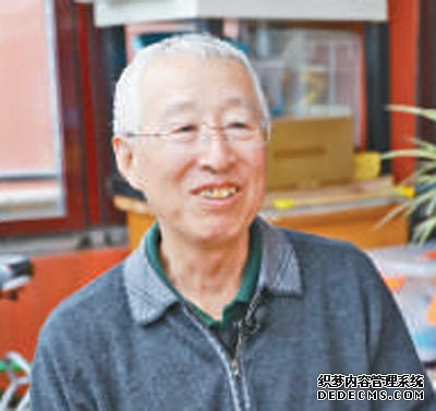 坚持，拥有一个更坚韧的人生（70年，共同走过·对话两代体育人）